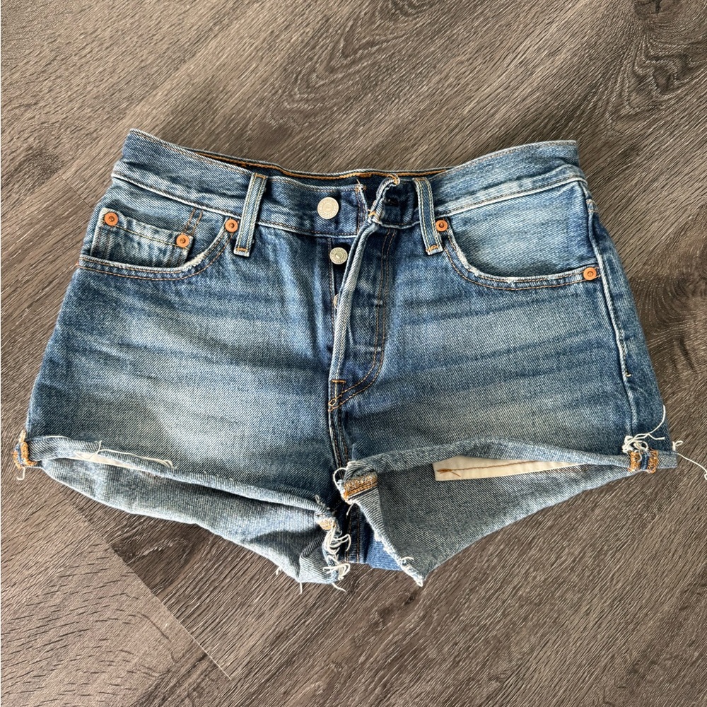 Levi’s Denim Short Shorts - Classic Blue Medium Wash